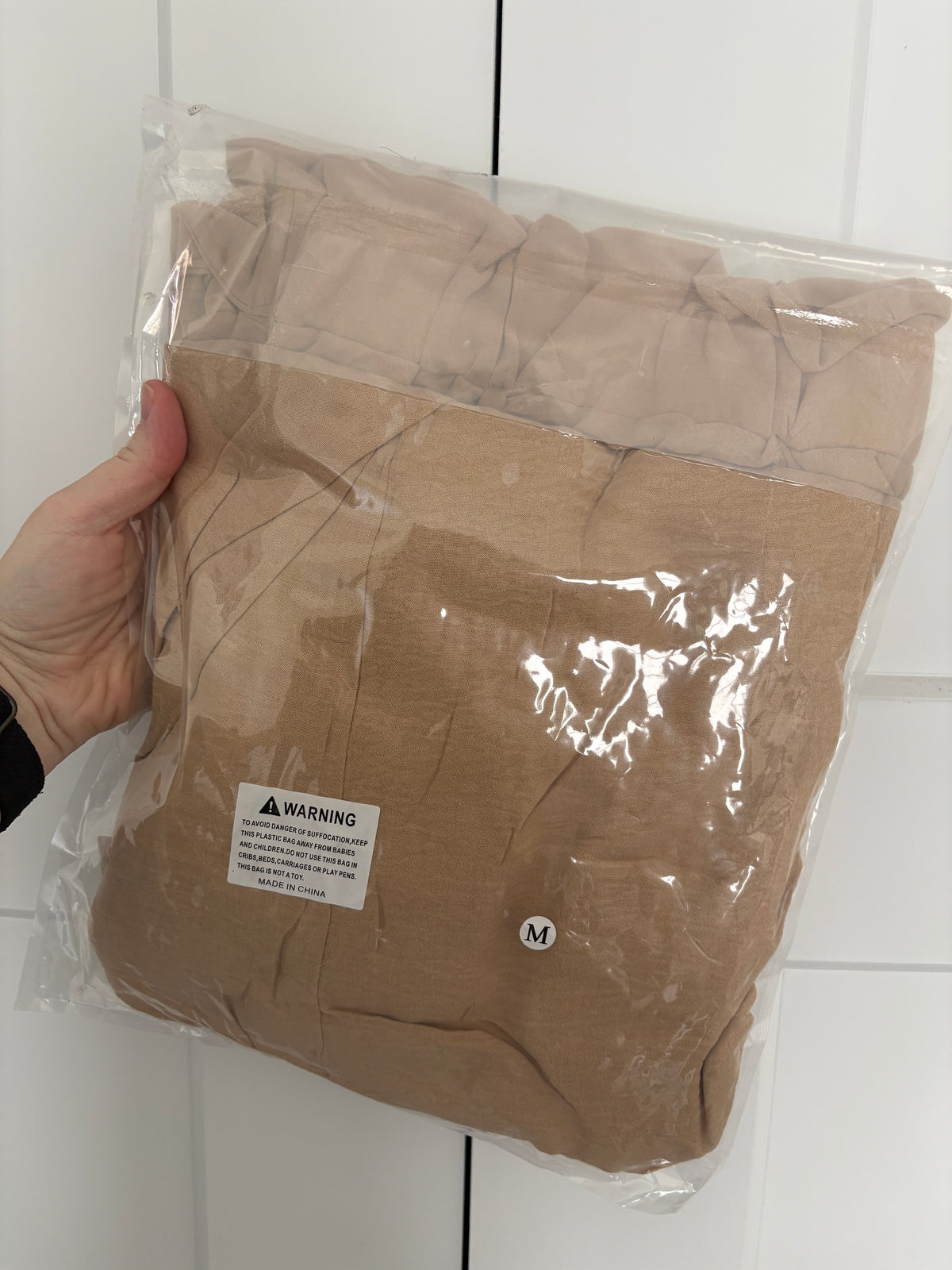 Seller #105 - Women’s Medium Tan Paperbag Wide Leg Pants NWT