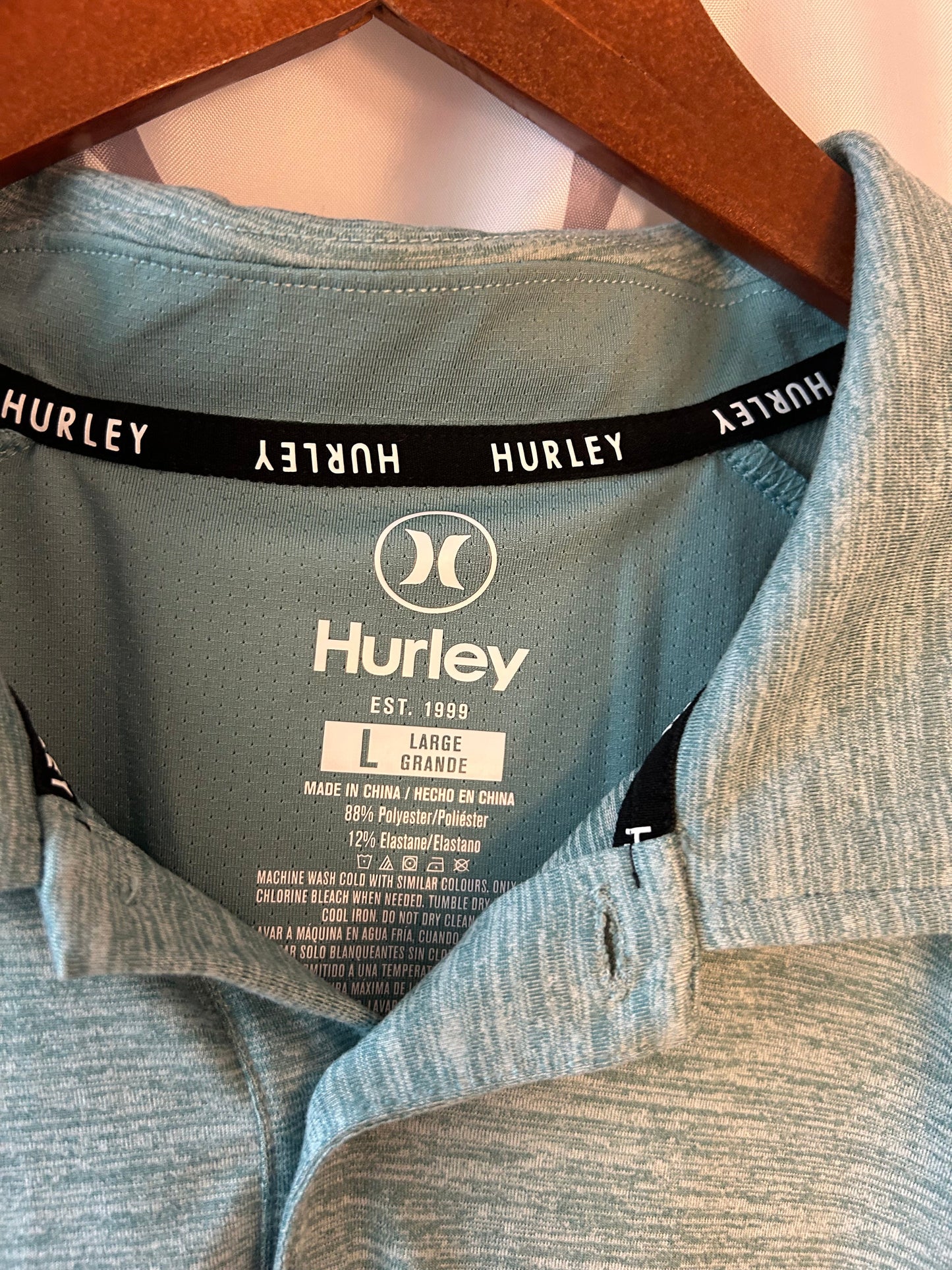 Reduced! Seller #18 Hurley Polo Men’s Large