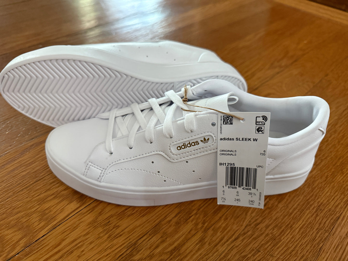 #41 Reduced | Women’s 7.5 | New! NIB Adidas Sleek W shoes