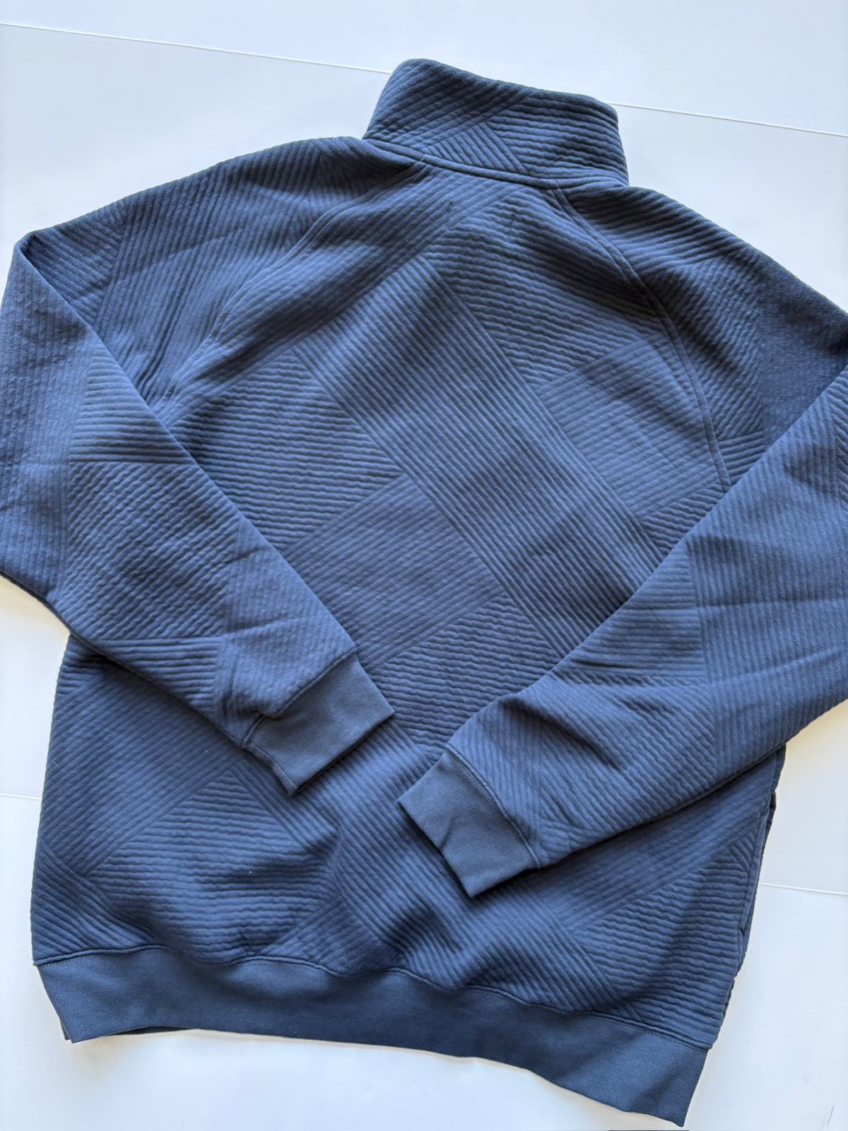 Seller #105 - Men's Large Navy Goodfellow Snap Pullover NWT