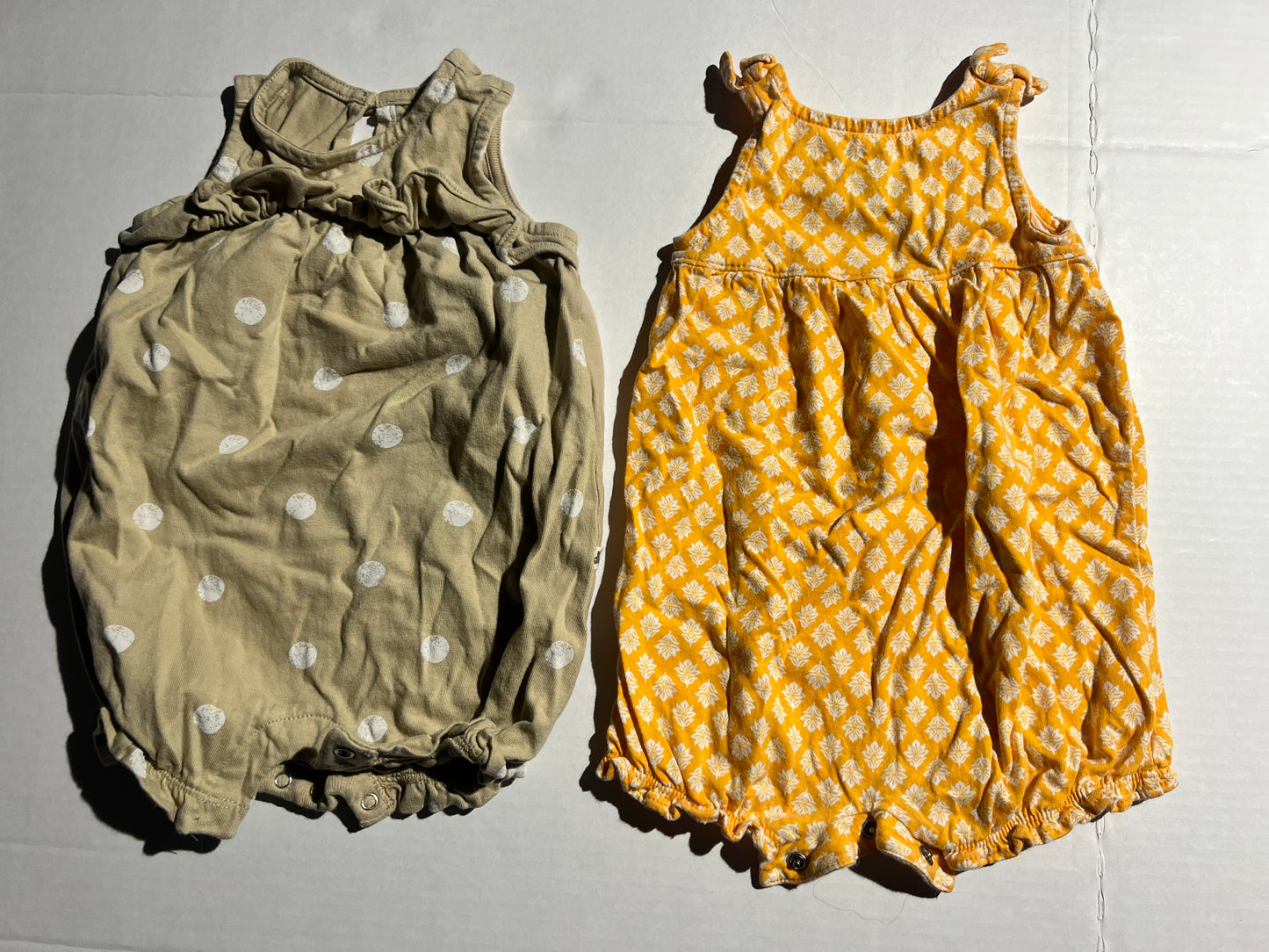 #100 Girls 6mo Rompers