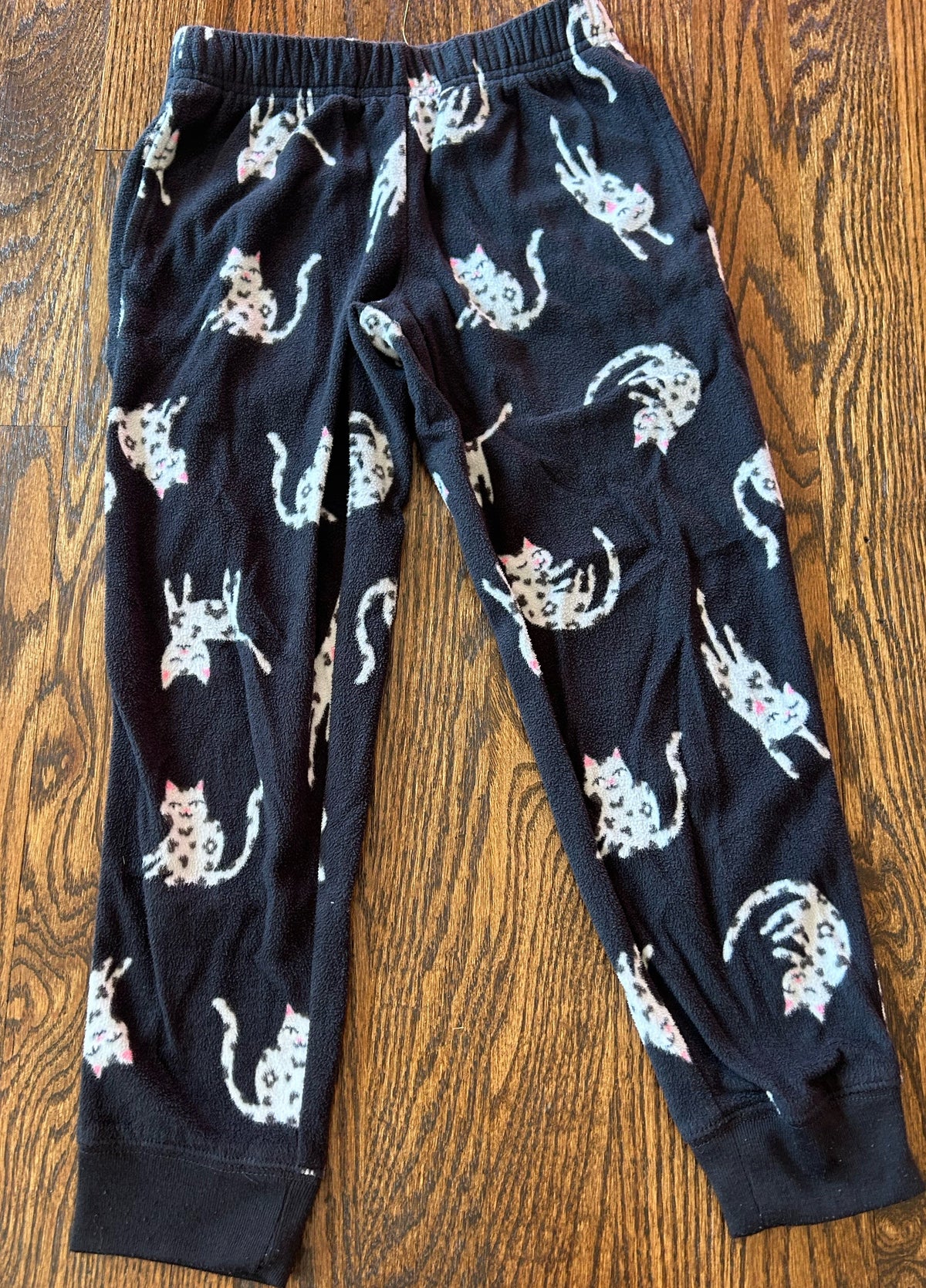 Seller 120, GUC Girls Fleece Pants Size 6/7