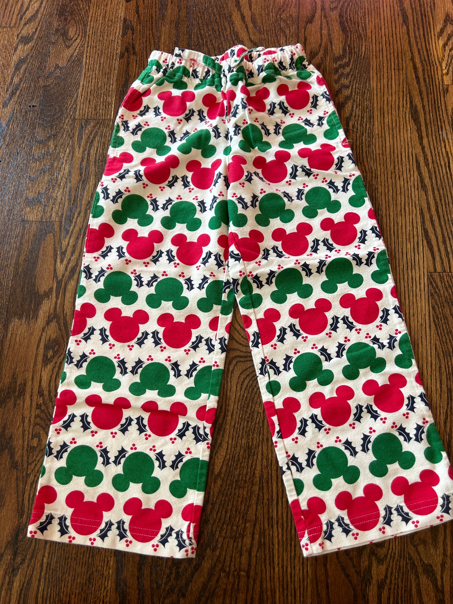 Seller 120, NWOT Hanna Andersson Disney Flannel Pj Pants Size 6/7