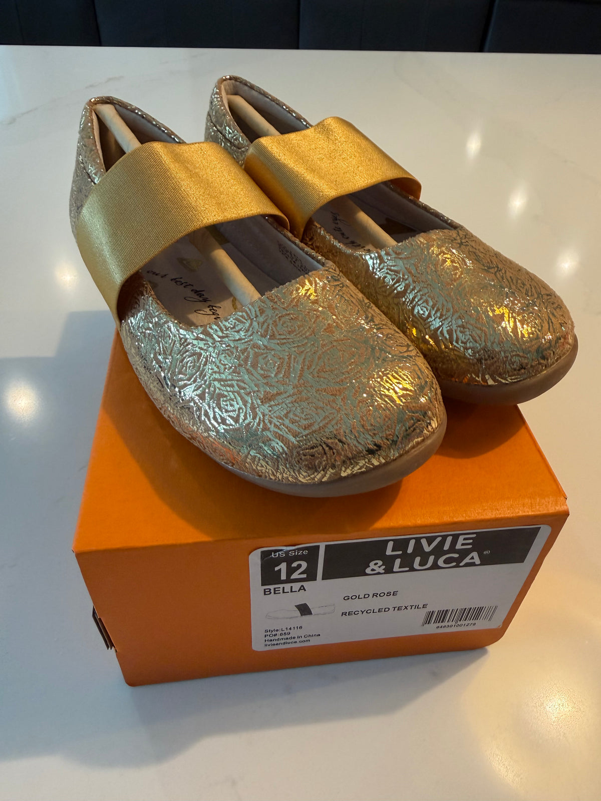 #133 livie & Luca shoes NWT size 12