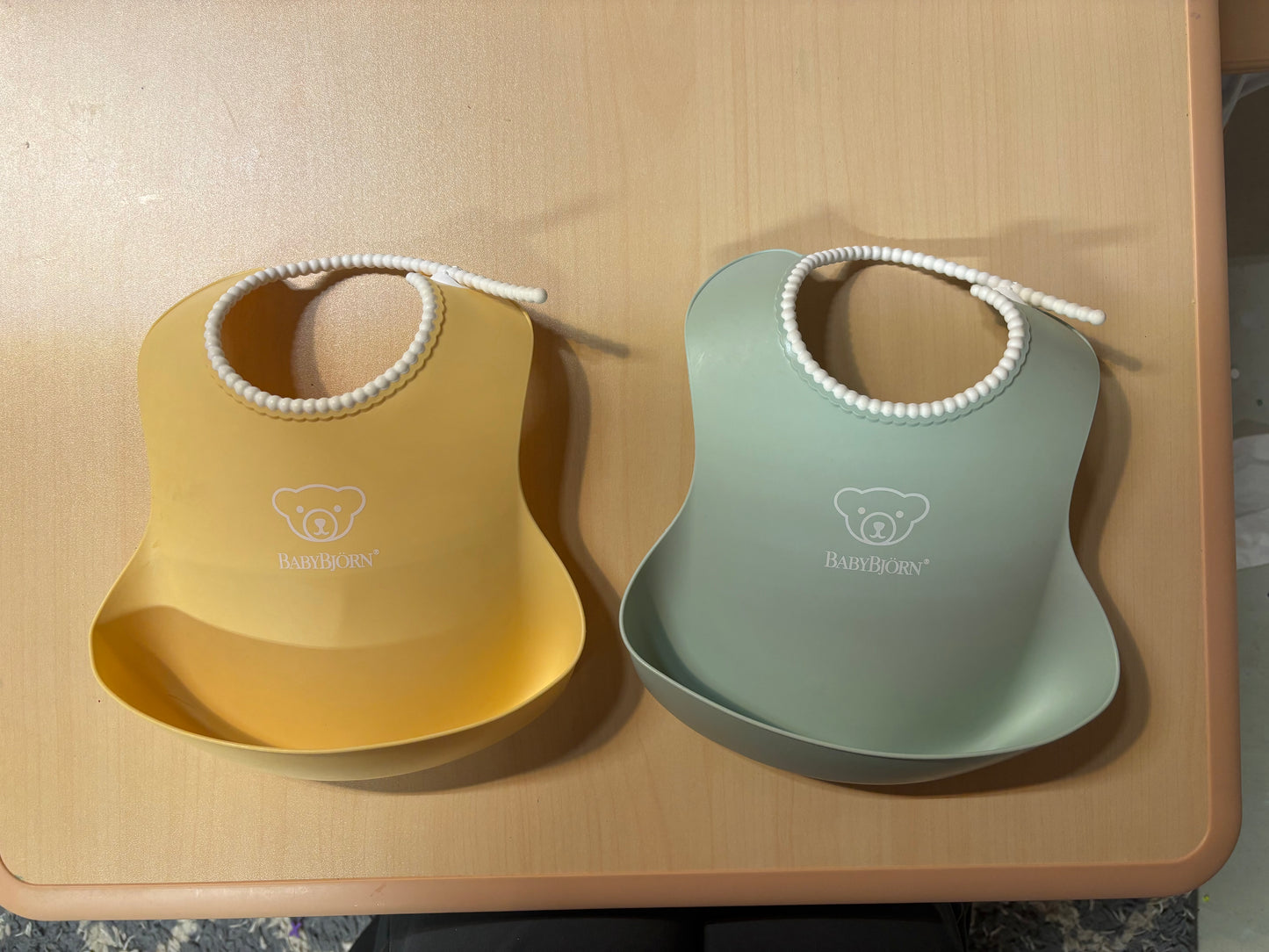 #122 Baby Bjorn bibs