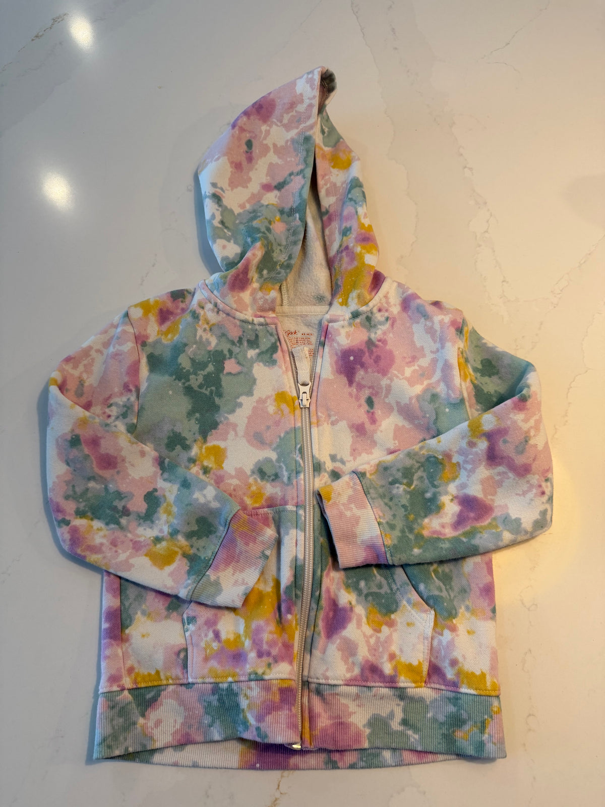 #133 cat & jack XS 4/5 zip up sweatshirt vguc