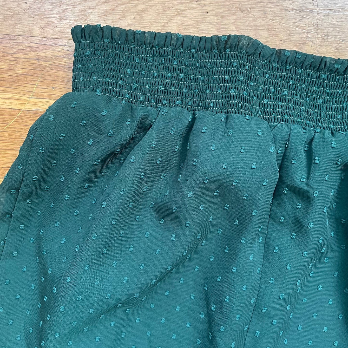 #116 Universal Standard Green Swiss Dot Slit Midi Skirt XL (24-28)