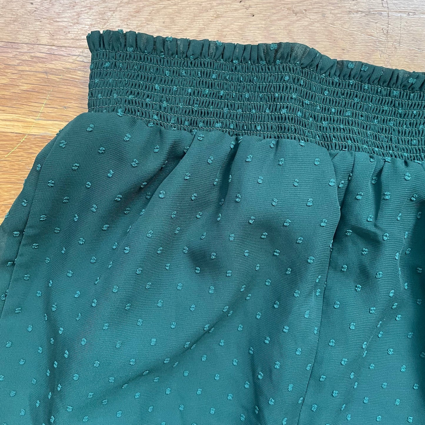 #116 Universal Standard Green Swiss Dot Slit Midi Skirt XL (24-28)