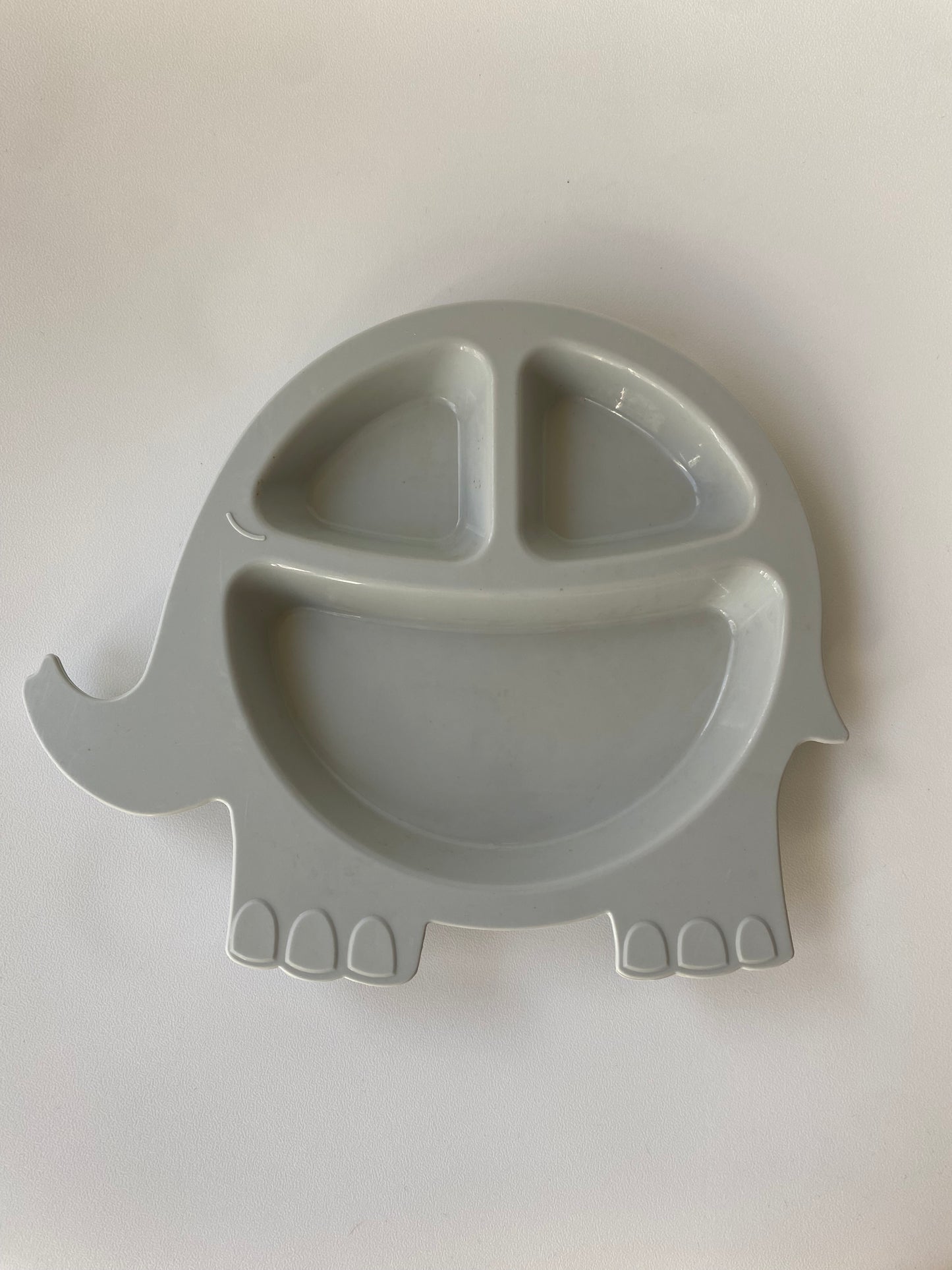 #117, Pottery Barn Kids gray elephant plate, GUC