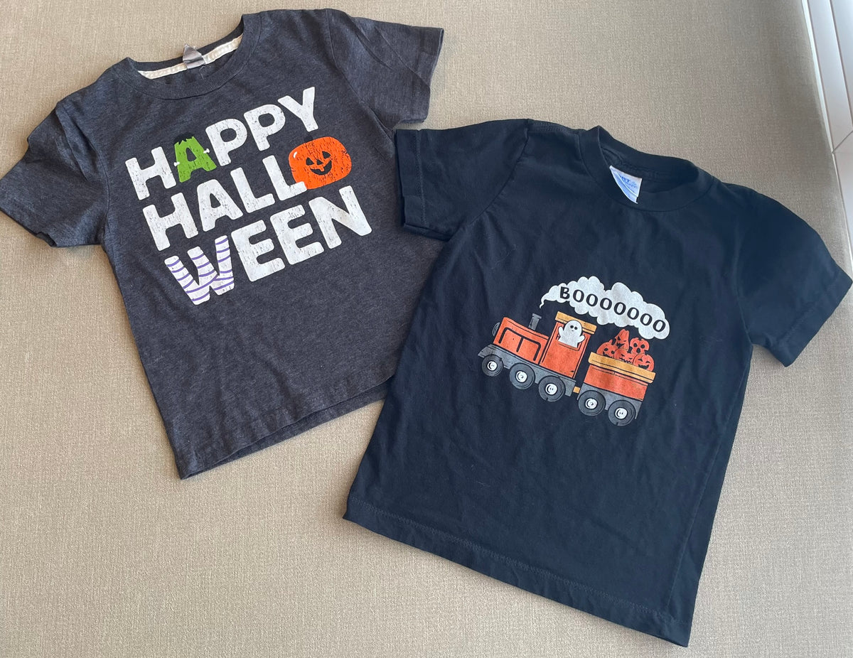 Seller #12 | Bundle of 2 Halloween Tshirts | VGUC | Size 3T
