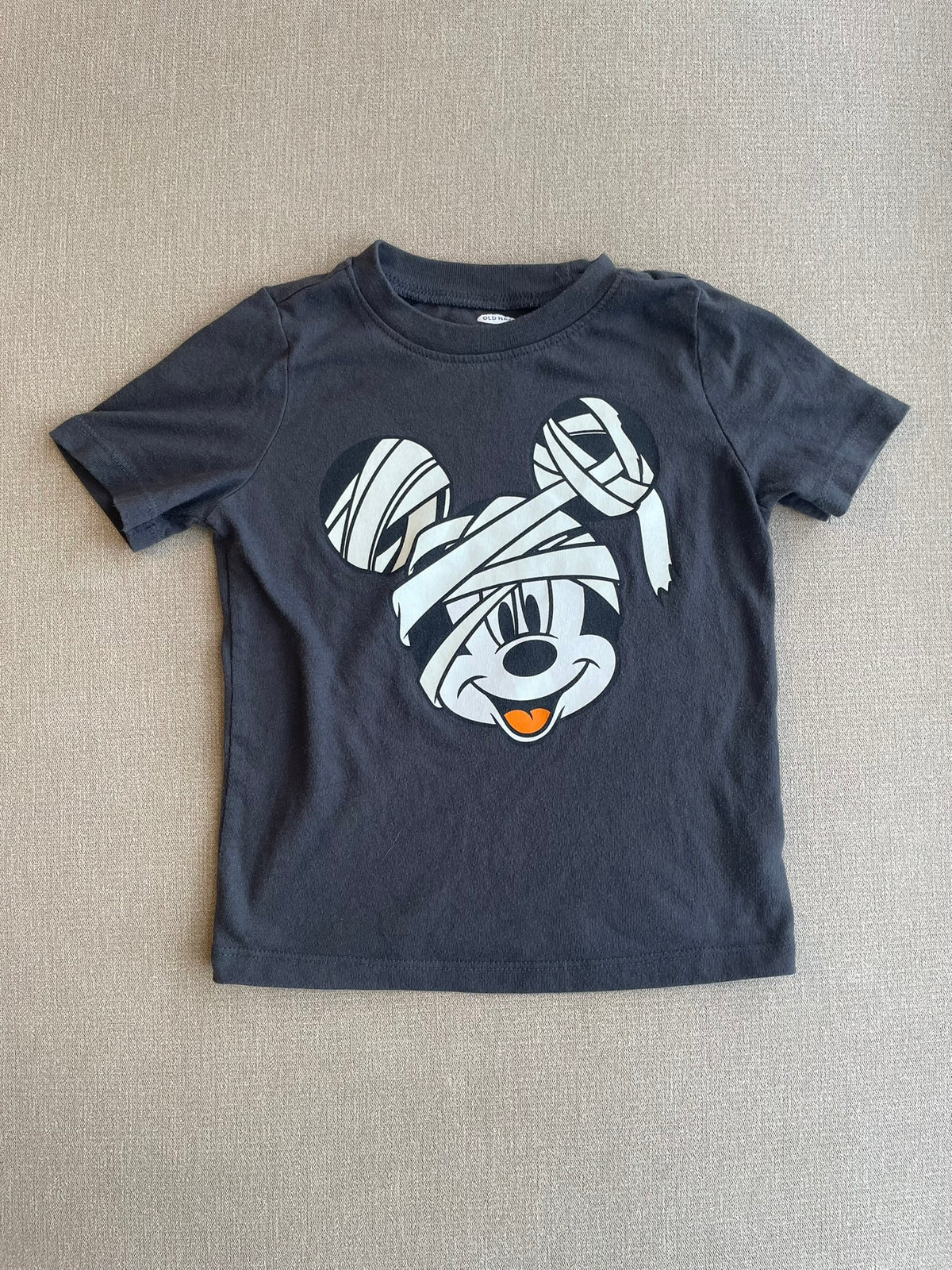 Seller #12 | Disney | Dark Gray Mickey Mouse Halloween Shirt | VGUC | Size 2T