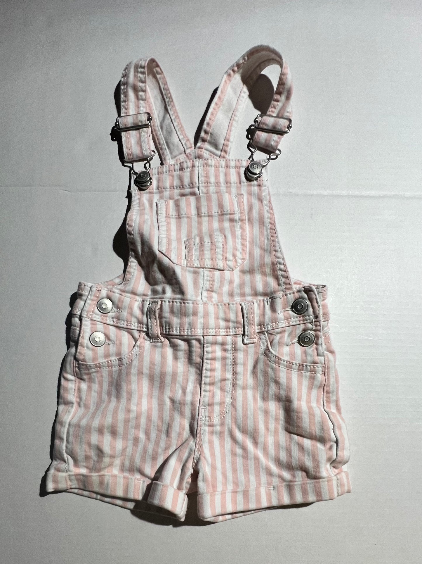 #100 Girls 2T Adorable Shortalls
