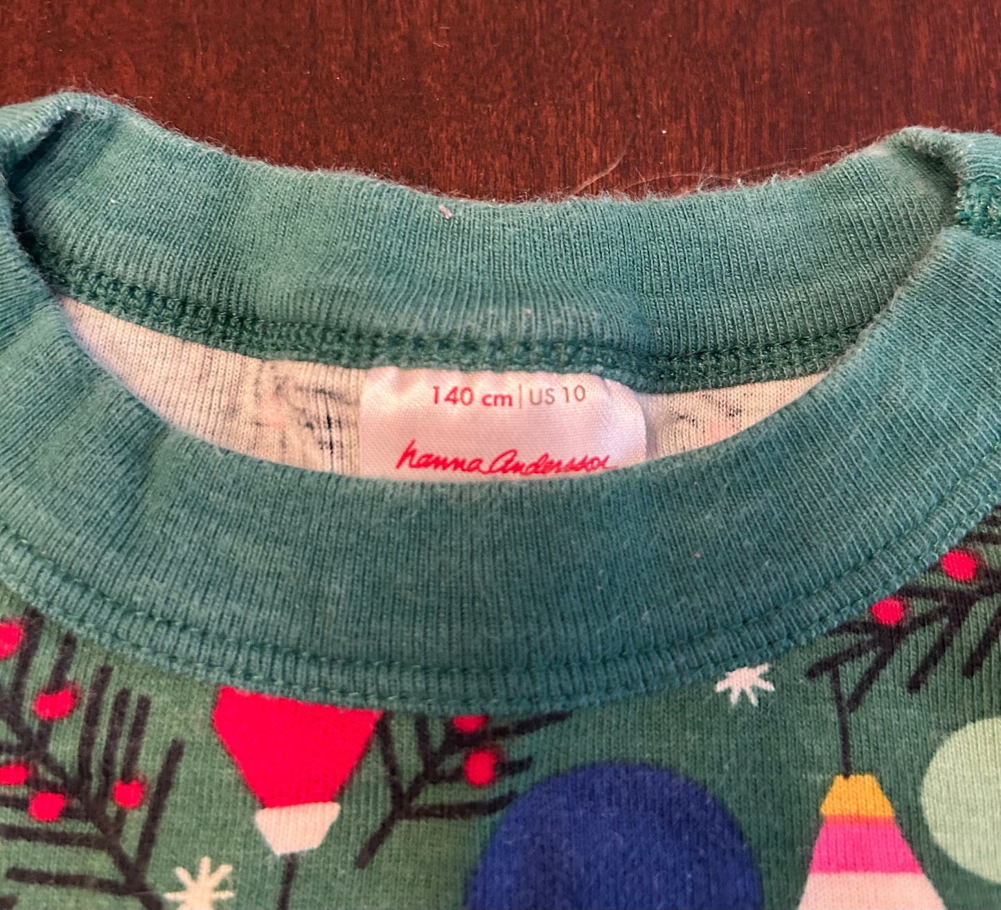 Reduced! Seller #18 Hanna Andersson holiday pjs unisex size 10