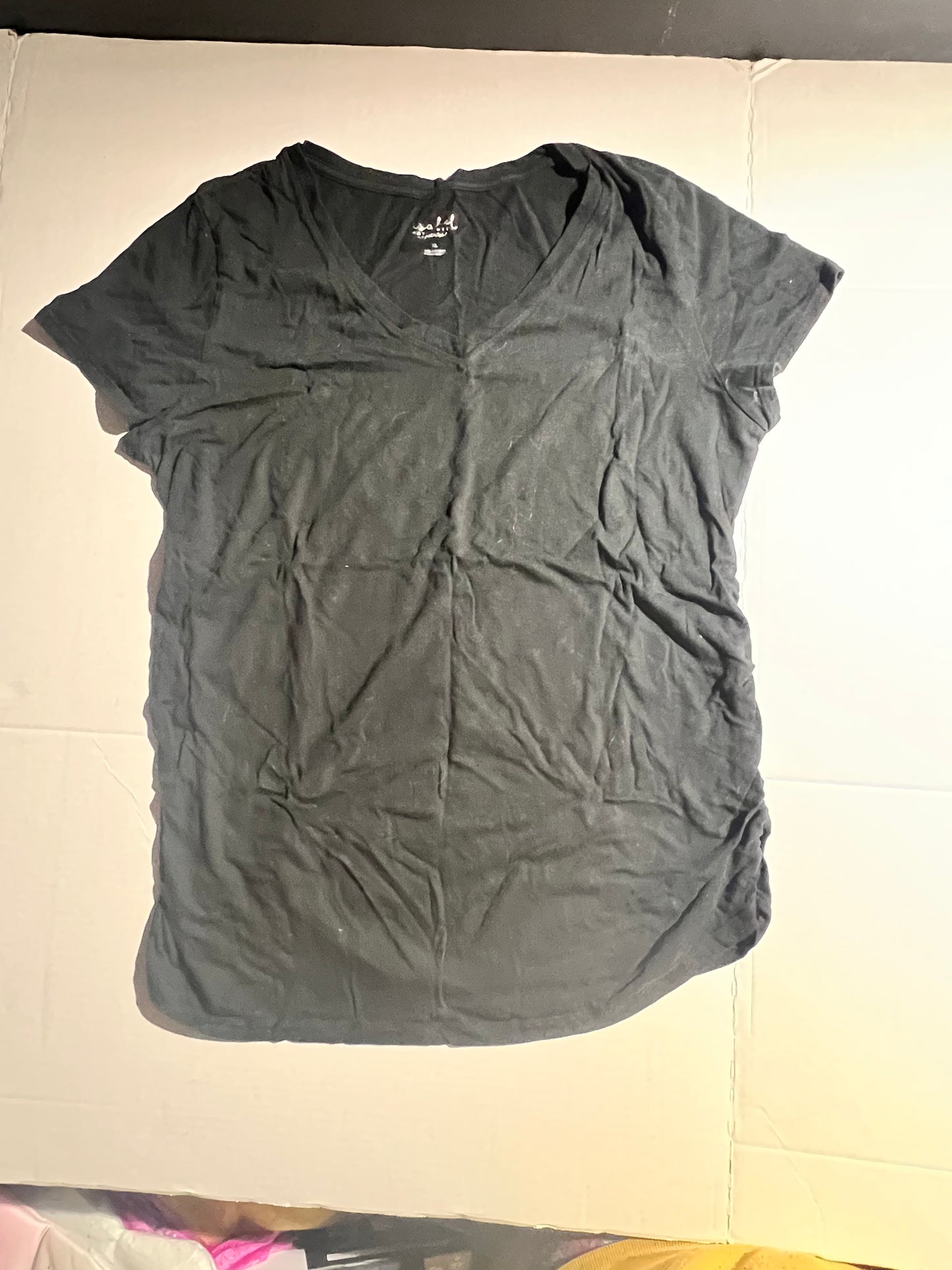 #100 Maternity XL Black Tee