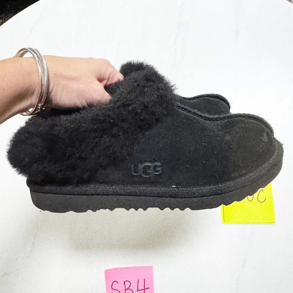 Seller 19 Ugg slides size 2