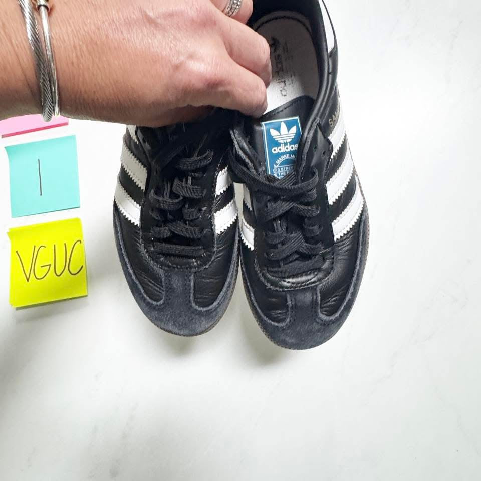 Seller 196 adidas samba Q