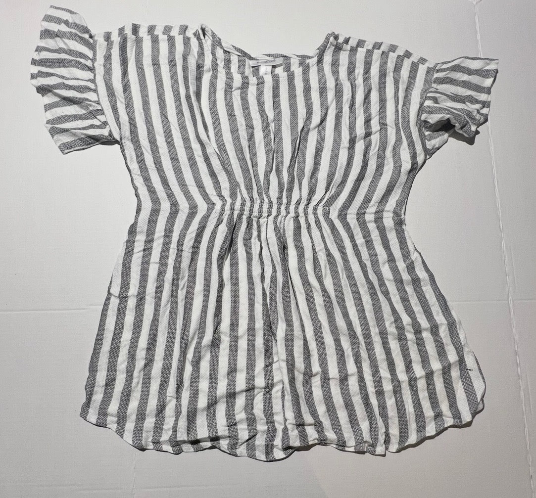 #24 size 3T brand new dress