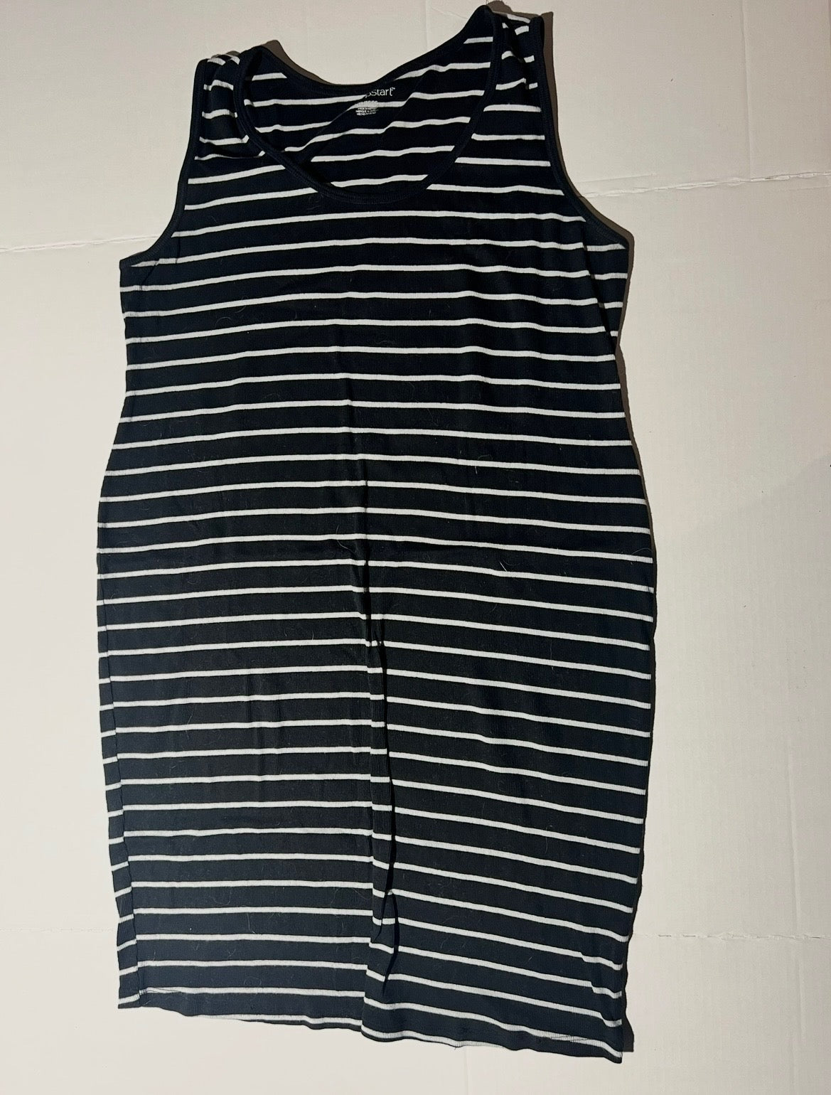 #100 Maternity XL Ribbed Dress