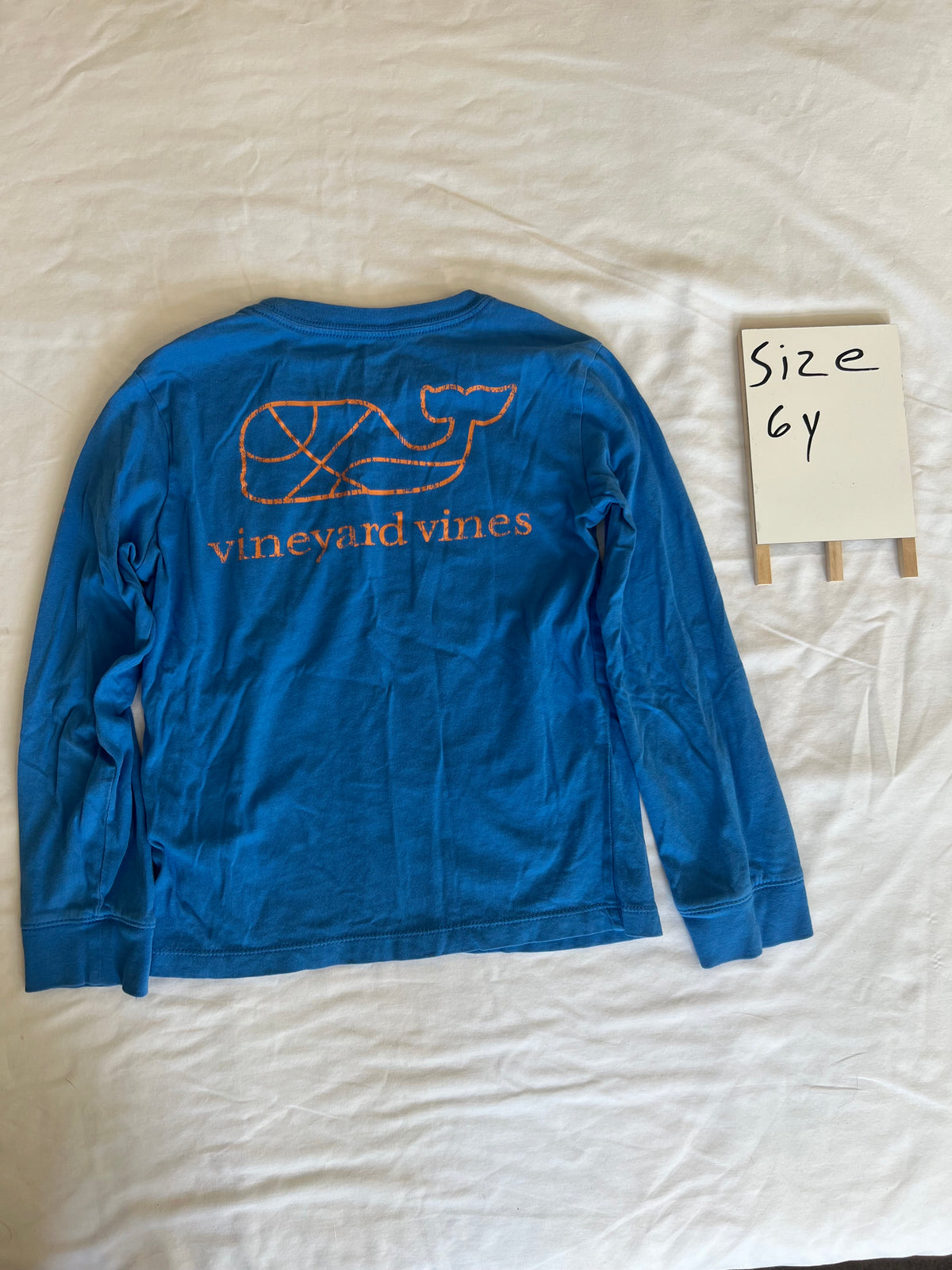 #24 size 6 vineyard vines long sleeve