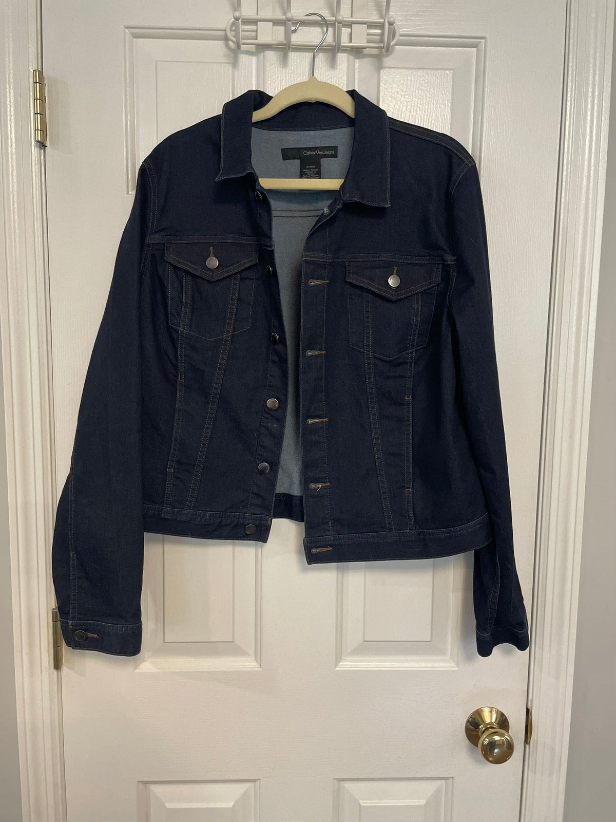 Seller #12 | Calvin Klein | Dark Wash | Stretchy Denim Jacket | EUC | Size XL