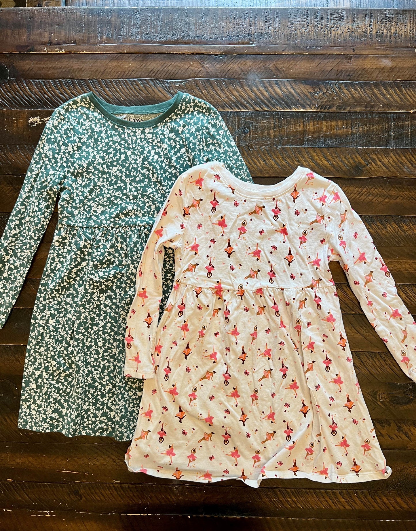 134 Old Navy Girls Dress Bundle (2) Size 5T