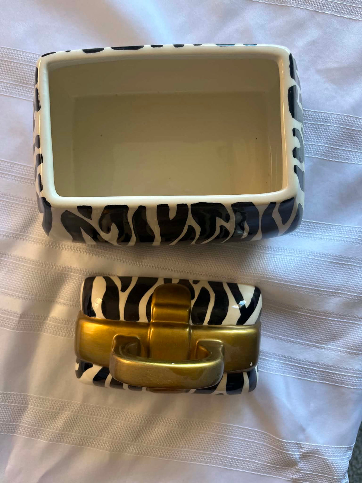 #43 Glass purse decorative container. VGUC see description**