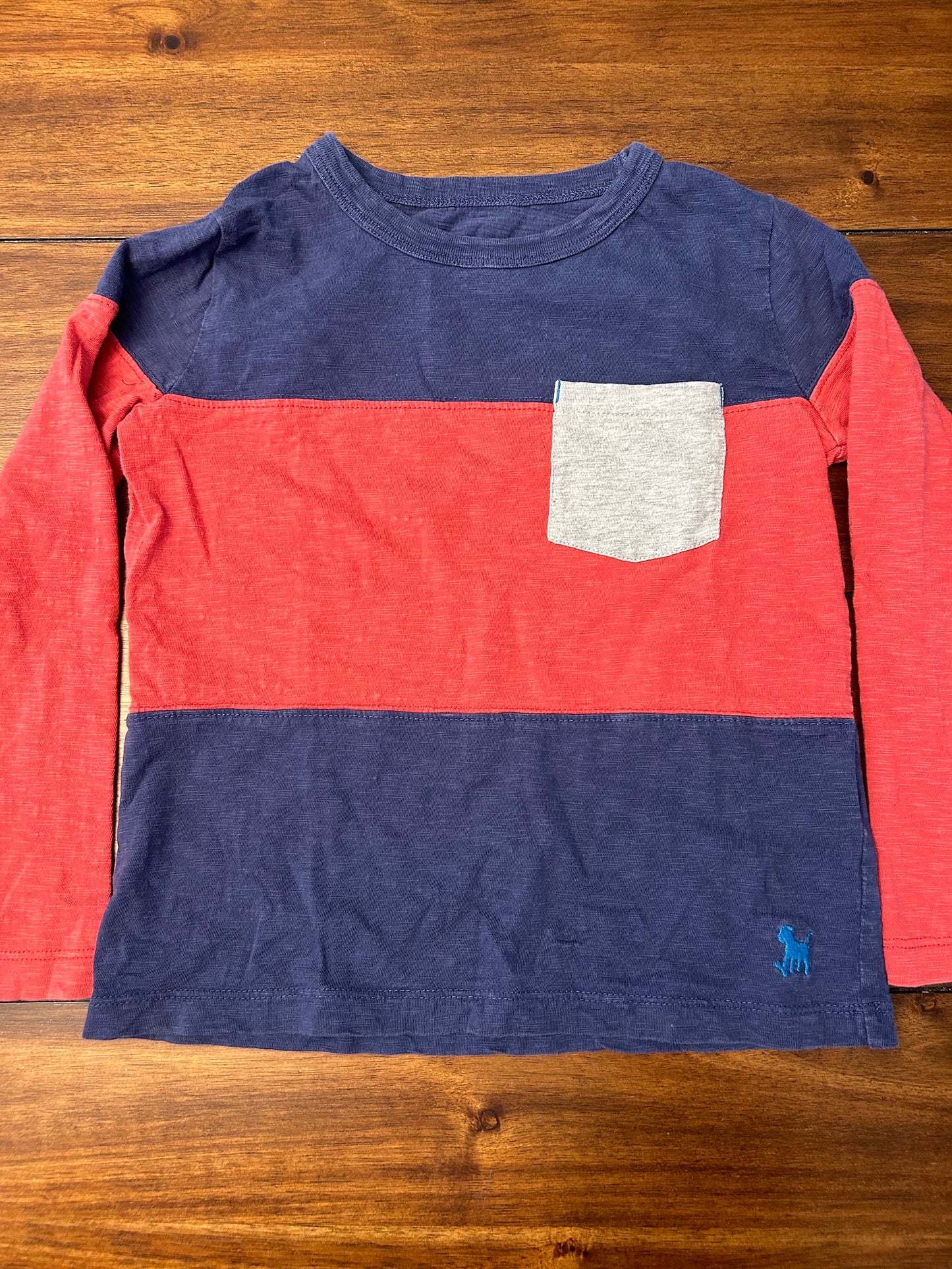 #201 Mini Boden Boys Size 4-5 Blue & Red Long Sleeve T-Shirt