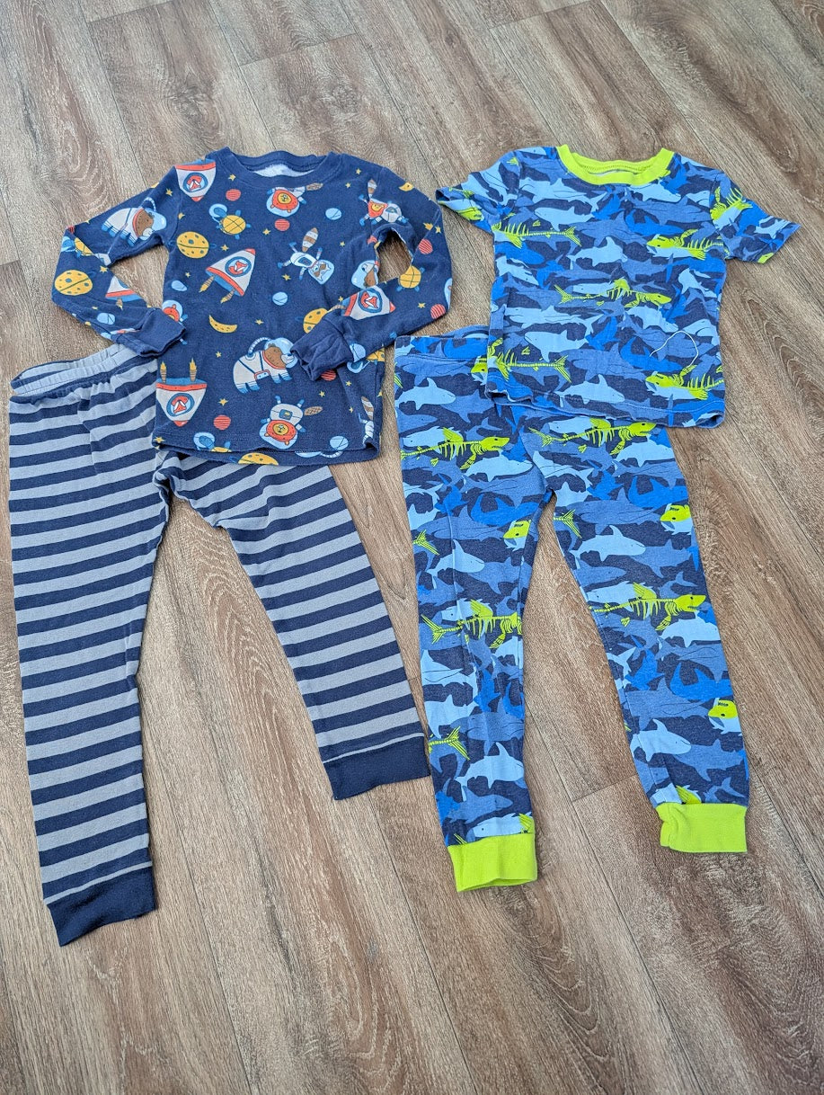 #144 - Boys Pajamas Size 4T