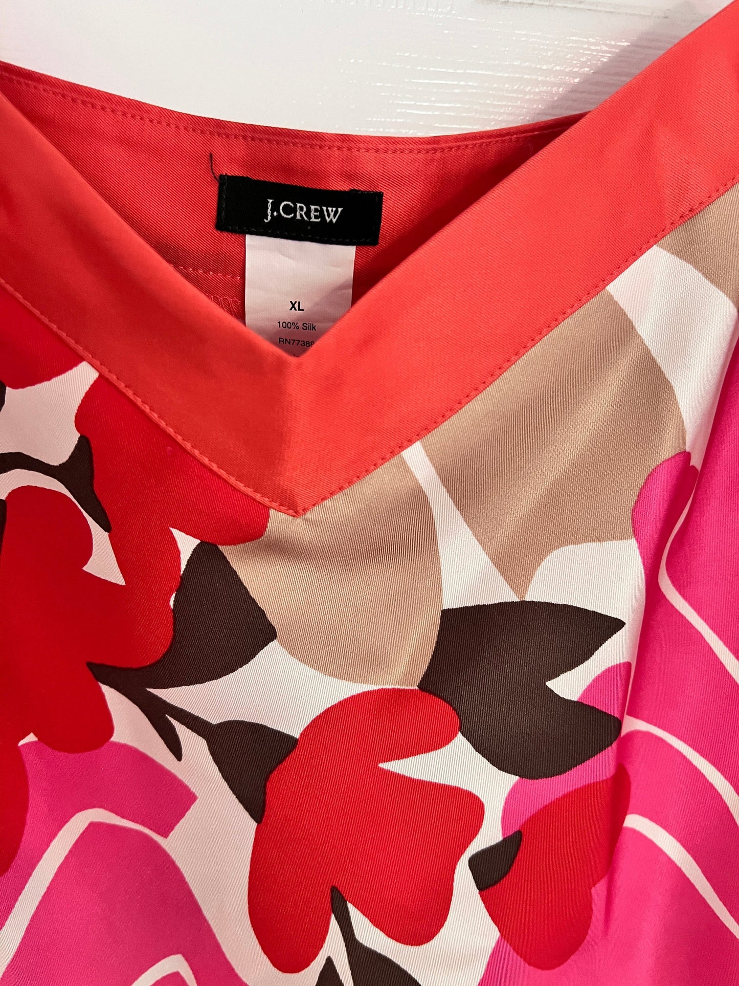 #176 - JCrew women’s 100% silk top | XL