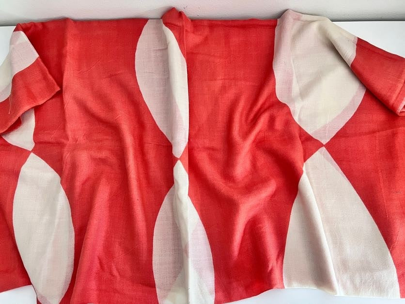 #176 - Judy Ross coral scarf/wrap