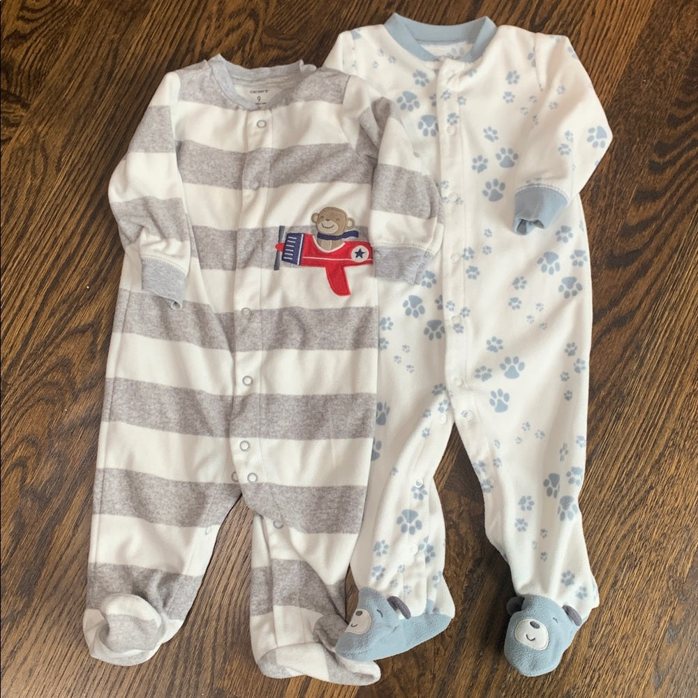 #151 - Carter's Gray and White Baby Pajamas PJs w/ Airplane and Paw Print Designs - 9mo