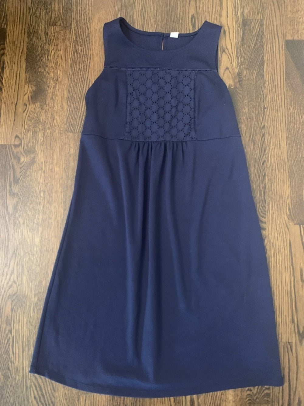 #151 - Old Navy Maternity Dress - Small