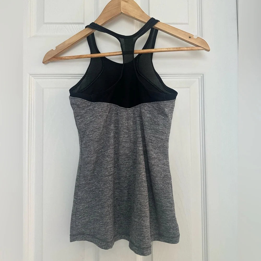 Women's Old Navy Active Go-Dry Racerback Tank – XS – Built-In Bra