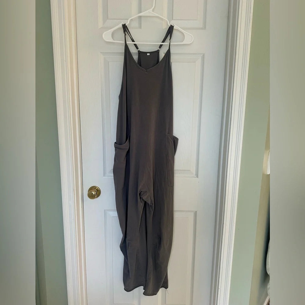 Women’s Loose Fit Jumpsuit Romper – Size Small – Adjustable Straps & Pockets - Maternity