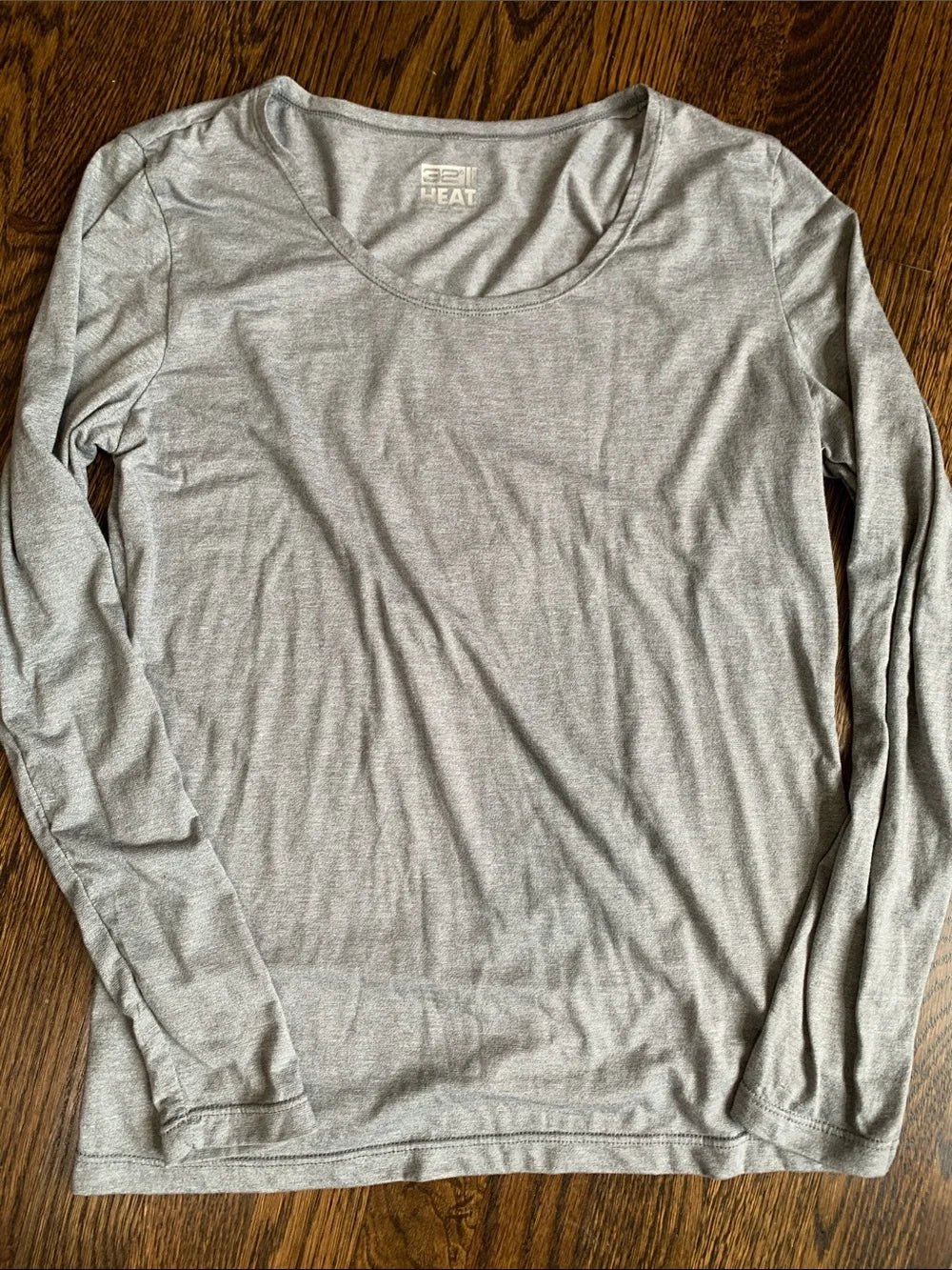 #151 - 32 Degrees Heat Gray Scoop Neck Long Sleeve Top - Women's Large