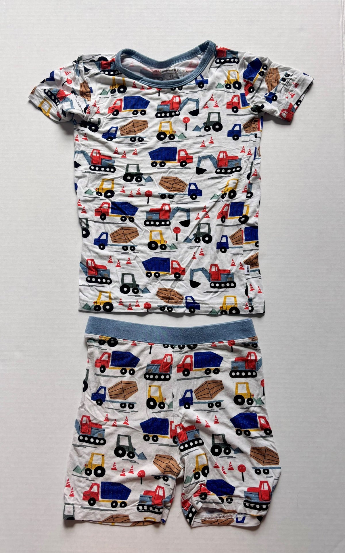 #154 Little Sleepies Construction Short Pajamas Boys 4T EUC