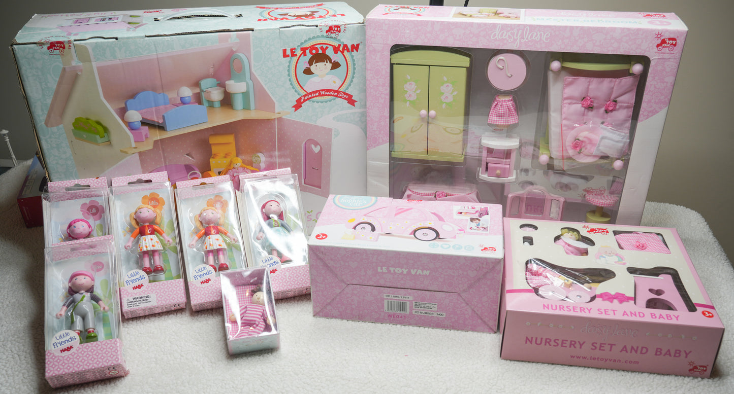 #31 Le Toy Van Wooden Dollhouse Lot, All new in package