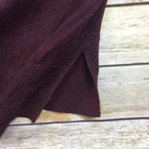 Seller 229 - Ann Taylor Color Block High-Low Sweater Small/Petite