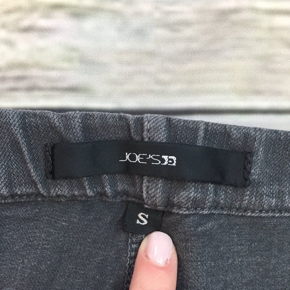 Seller 229 - Joe's Jeans "The Legging" Gray (Small)