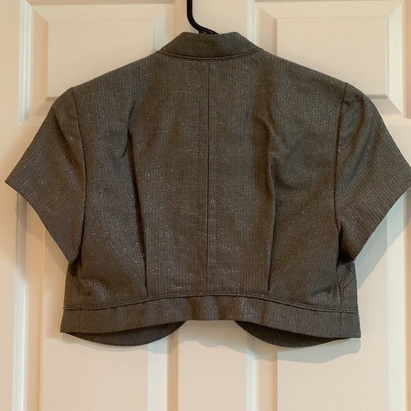 #181 - NWT - The Limited Women's Grey Cropped Jacket