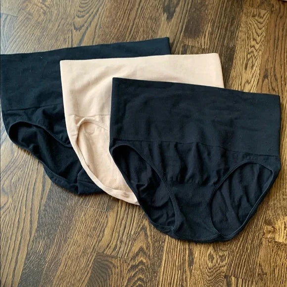 #181 - Pea in the Pod and Motherhood Maternity High-Waisted Maternity Briefs - Size Small/Medium
