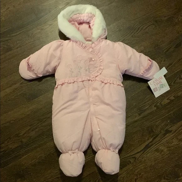 #181 - NWT Pink Hooded Baby Snowsuit - size 0-9mo *REDUCED*