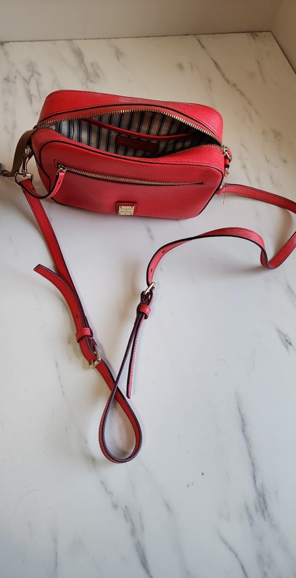 #178 Dooney & Bourke camera bag
