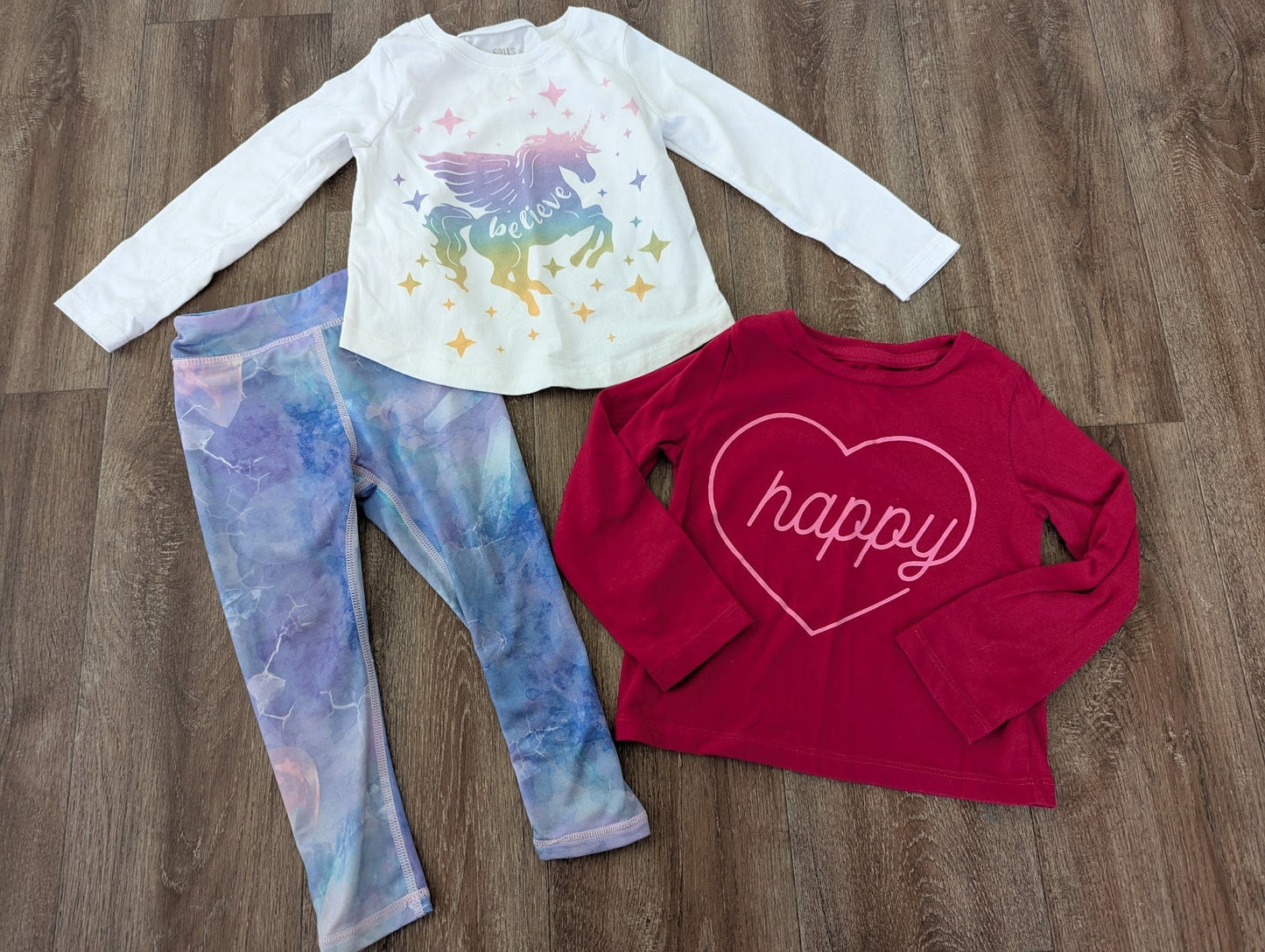 #144 - Girls Size 2T Outfit