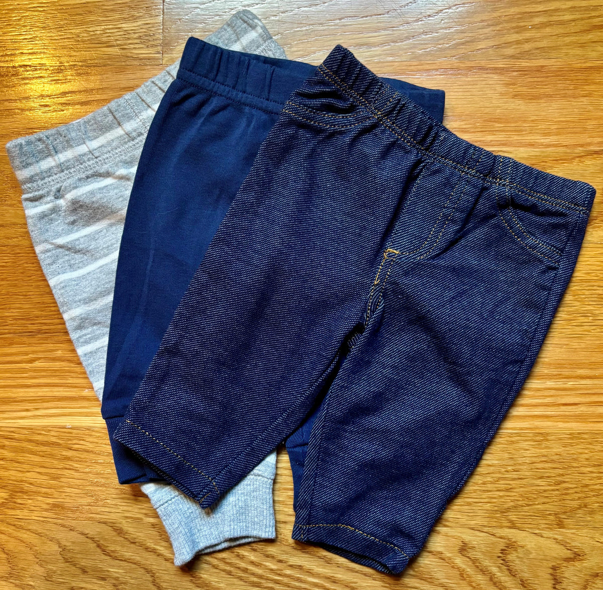 #69 Mix & Match Onesies and Pants 3M