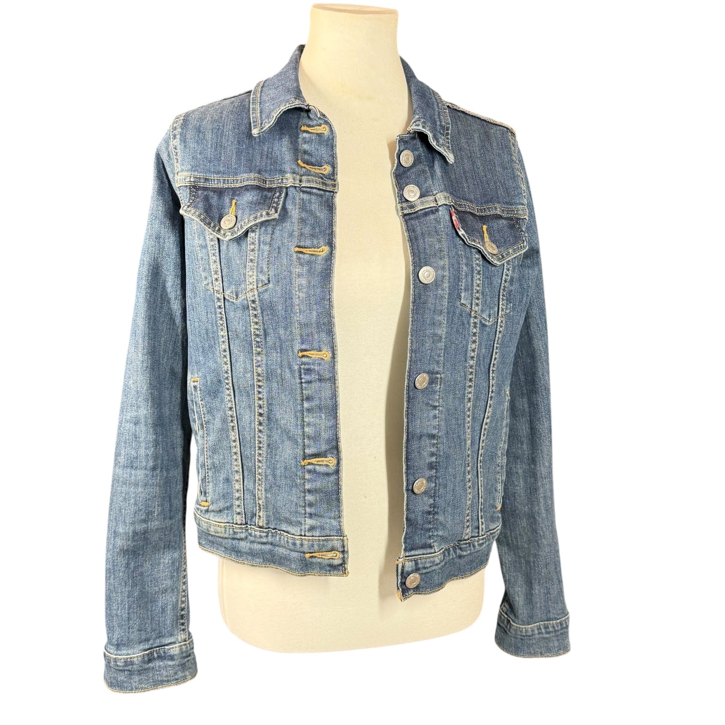 #1 Levis Denim Jacket Medium REDUCED