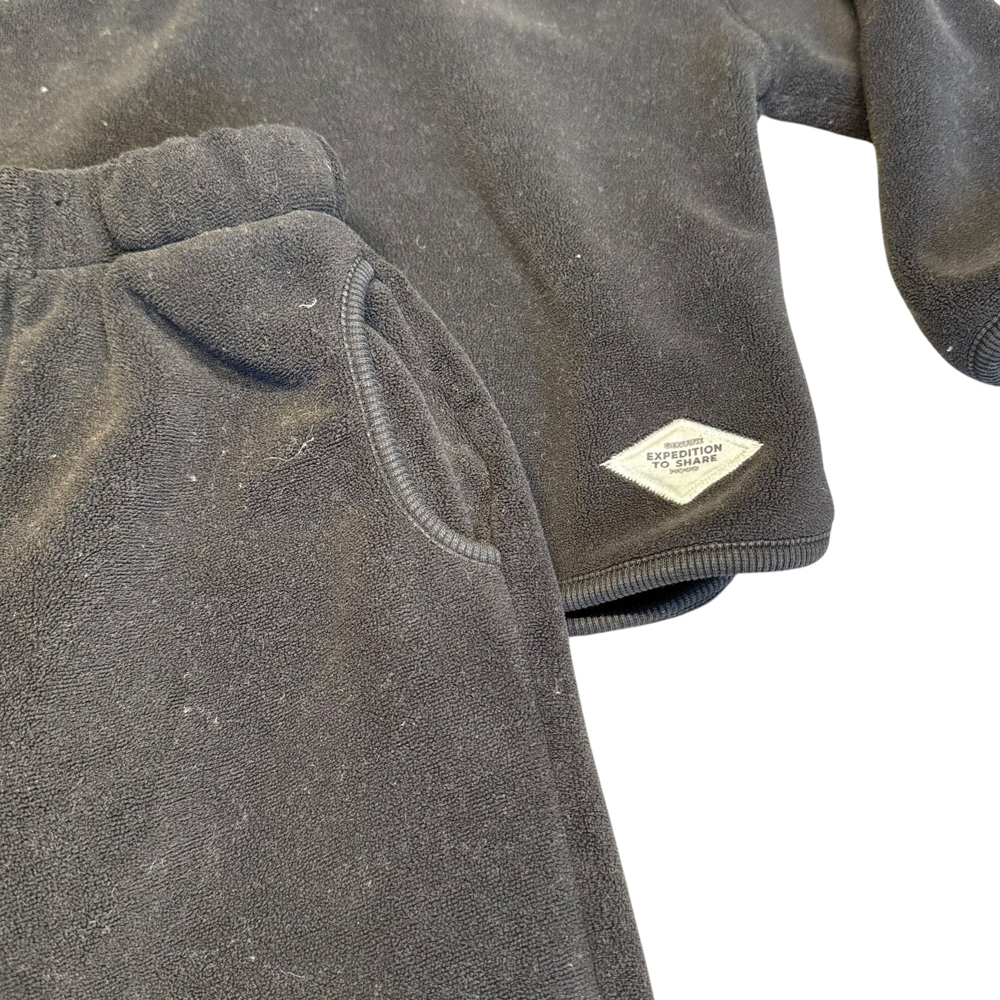 #1 Zara Fleece Track Suit 5-6 Black (1 of 2) REDUCED