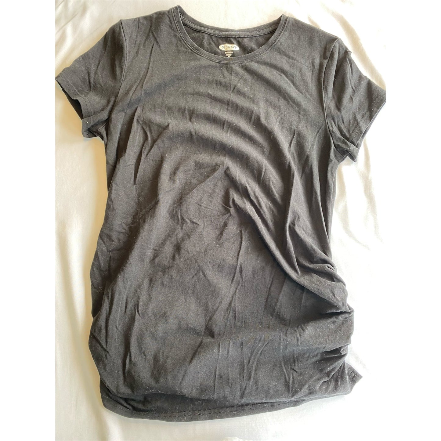 #113 Old Navy Maternity M Shirt