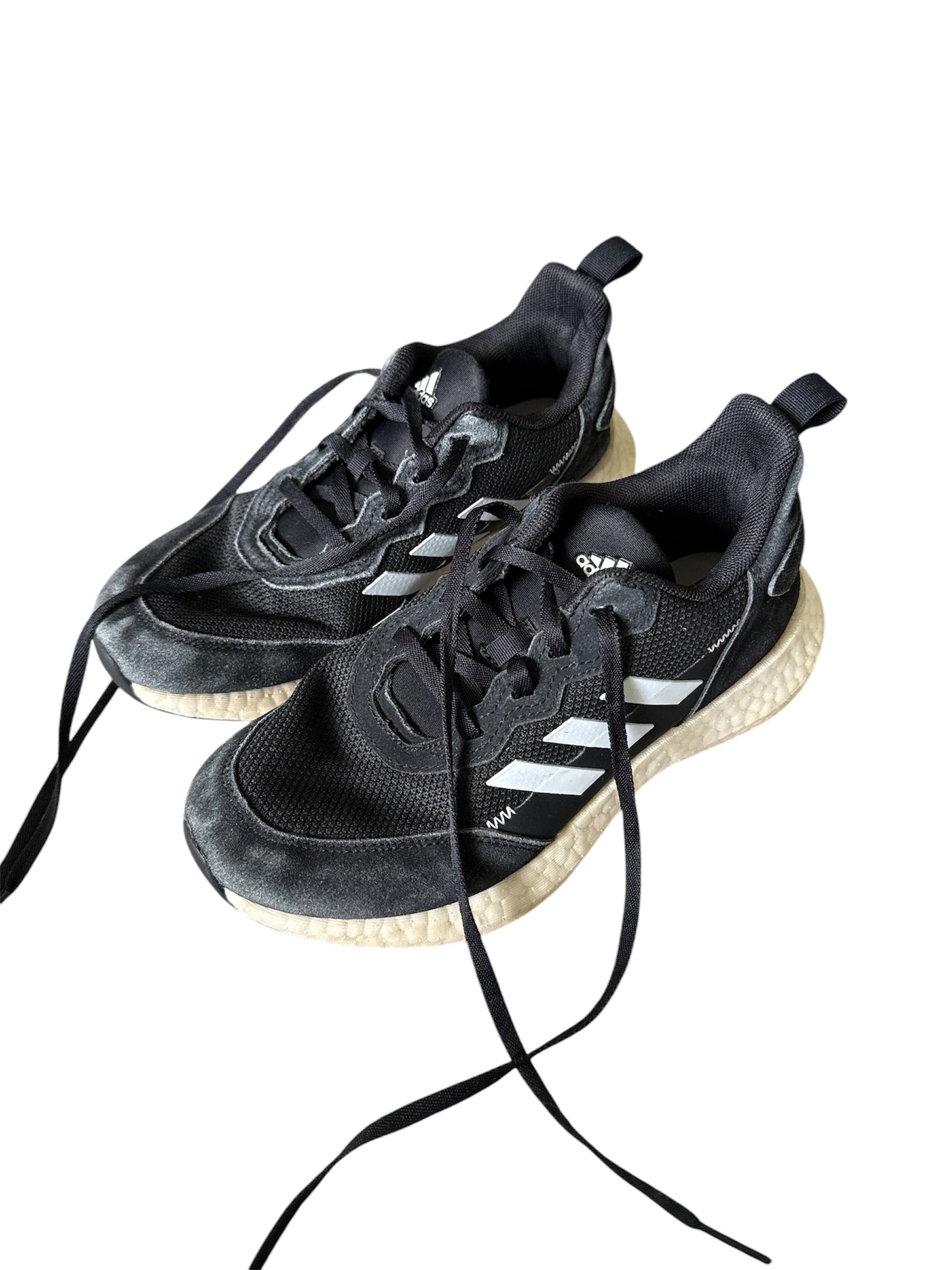 208 girls adidas sneakers size 3.5