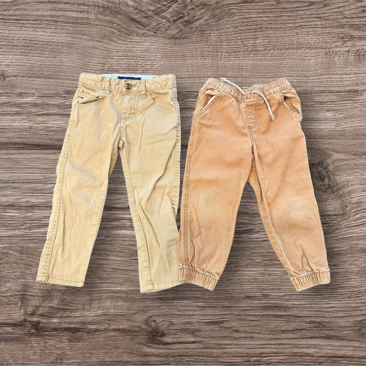 #169 Boy's 3T Pants Bundle (4)